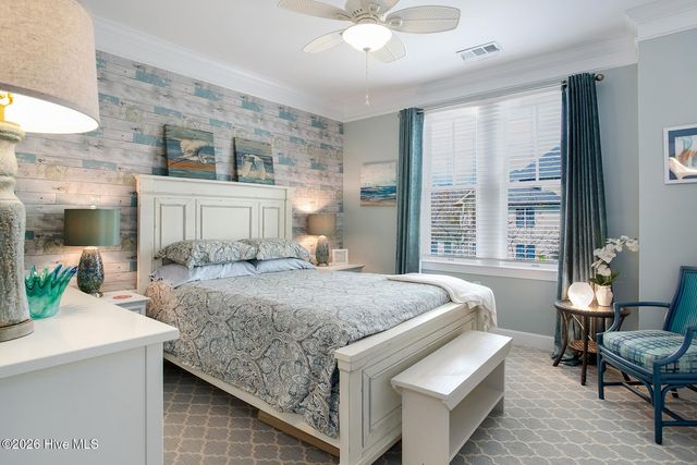 6813 Mayfaire Club Drive 302, Wilmington, NC 28405