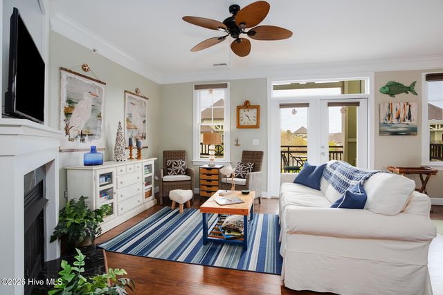 6813 Mayfaire Club Drive 302, Wilmington, NC 28405