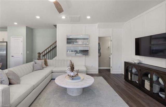 3407 Pilot Mill Drive, Mcleansville, NC 27301