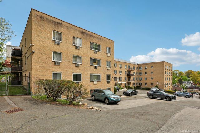 2035 Central Park Avenue 2V, Yonkers, NY 10710