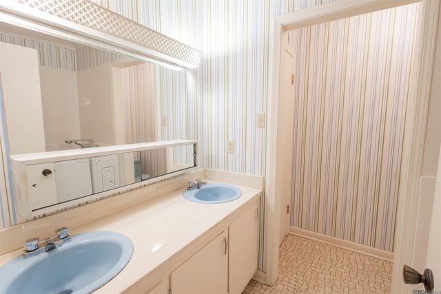 35000 Christy Dr, Donaldsonville, LA 70346