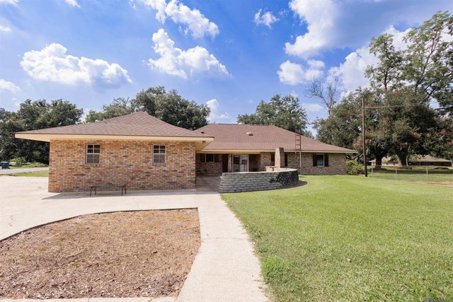 35000 Christy Dr, Donaldsonville, LA 70346