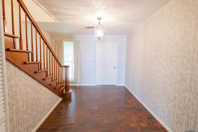 35000 Christy Dr, Donaldsonville, LA 70346