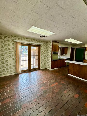 35000 Christy Dr, Donaldsonville, LA 70346