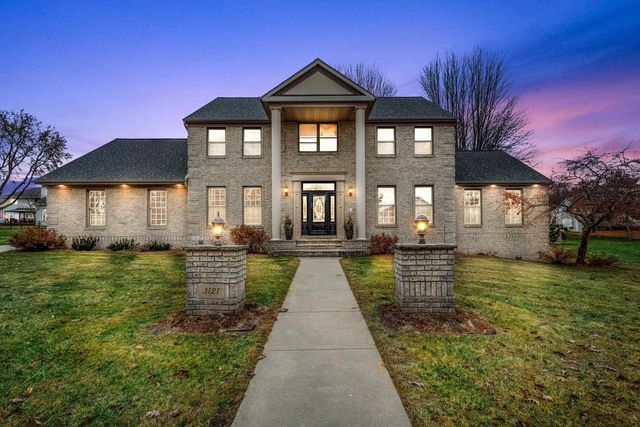 3121 SQUIRE COURT, Green Bay, WI 54313