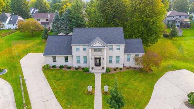 3121 SQUIRE COURT, Green Bay, WI 54313