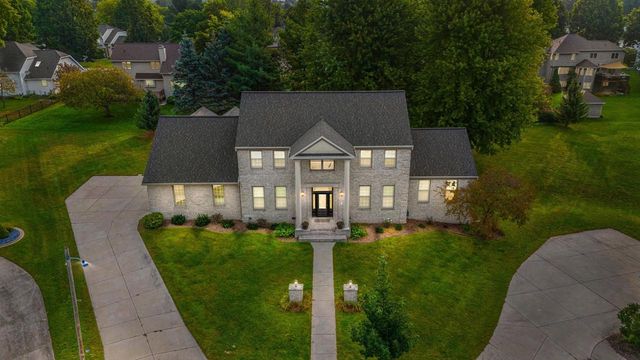 3121 SQUIRE COURT, Green Bay, WI 54313