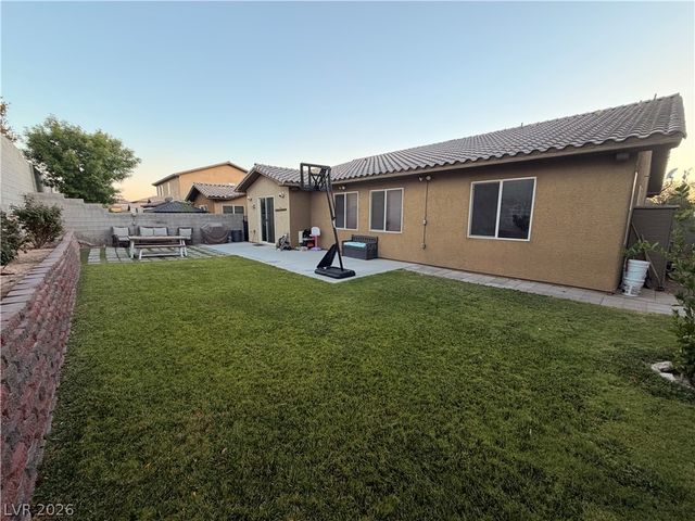 2556 Coral Sky Court, Las Vegas, NV 89142