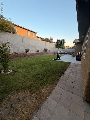 2556 Coral Sky Court, Las Vegas, NV 89142