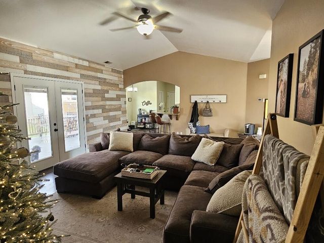 6405 Ventura Drive, Klamath Falls, OR 97603