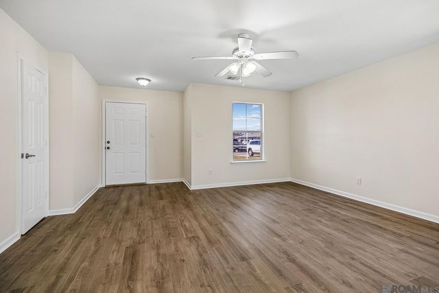 35036 Madisonville Dr, Denham Springs, LA 70706