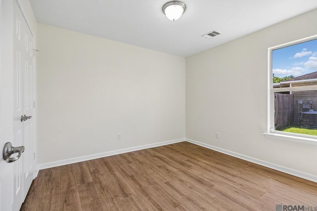35036 Madisonville Dr, Denham Springs, LA 70706