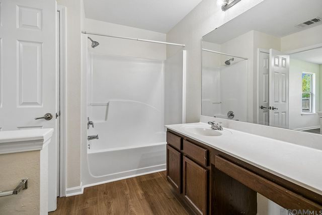 35036 Madisonville Dr, Denham Springs, LA 70706