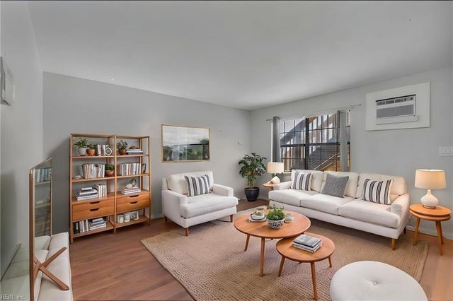 9532 5th Bay St Apt C, Norfolk, VA 23518