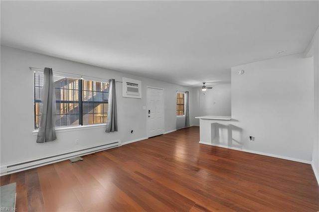 9532 5th Bay St Apt C, Norfolk, VA 23518