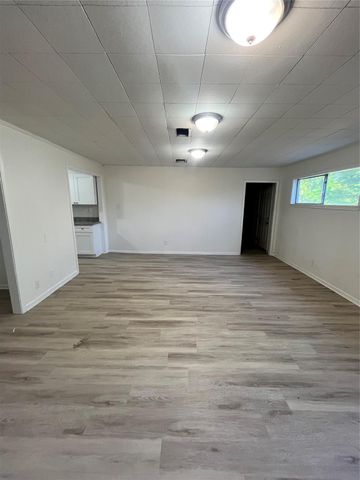 6606 Anderson Street, Texas City, TX 77591