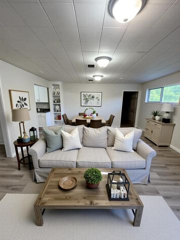 6606 Anderson Street, Texas City, TX 77591