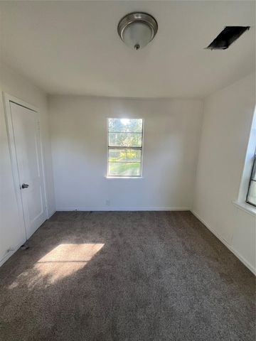 6606 Anderson Street, Texas City, TX 77591