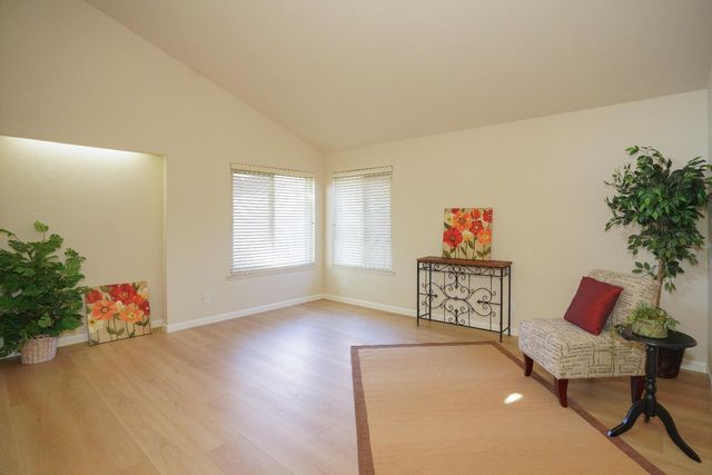 8878 Nimbus Way, Orangevale, CA 95662