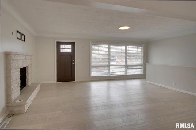 1628 WILMAR Drive, Quincy, IL 62301