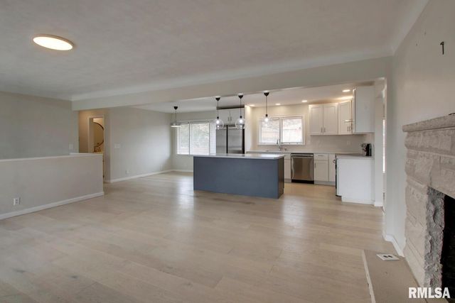 1628 WILMAR Drive, Quincy, IL 62301