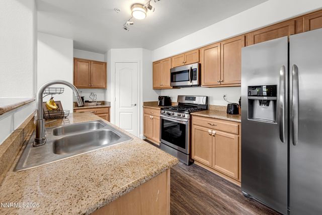 17000 Wedge Parkway 2722, Reno, NV 89511