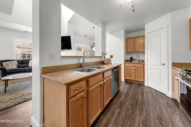 17000 Wedge Parkway 2722, Reno, NV 89511