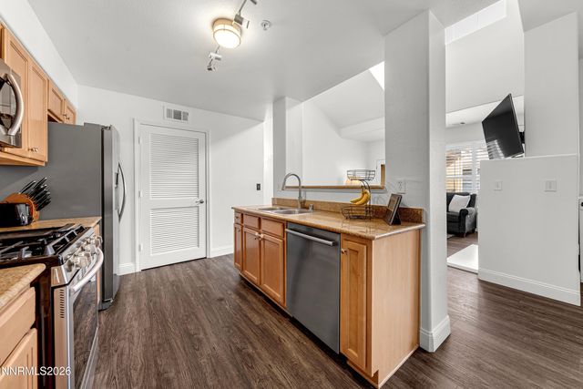 17000 Wedge Parkway 2722, Reno, NV 89511