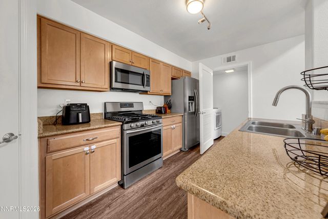 17000 Wedge Parkway 2722, Reno, NV 89511
