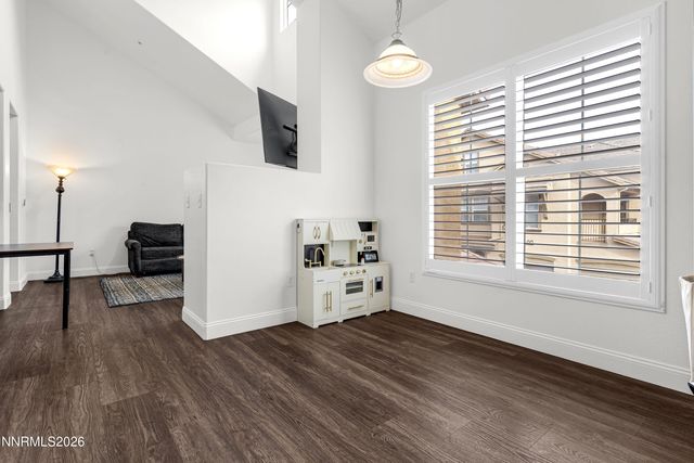 17000 Wedge Parkway 2722, Reno, NV 89511