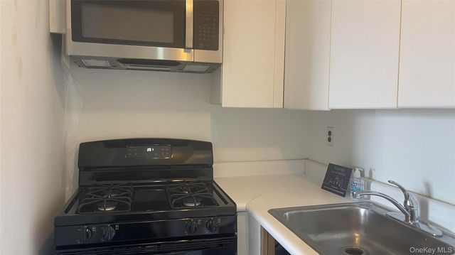 97-12 63 Drive 10D, Rego Park, NY 11374