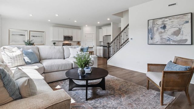 1871 keating Drive, Aurora, IL 60503