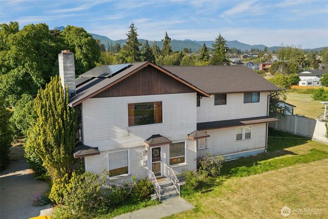 536 E Lauridsen Boulevard, Port Angeles, WA 98362
