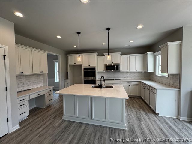 1814 Smith Farm Street, Fayetteville, NC 28306