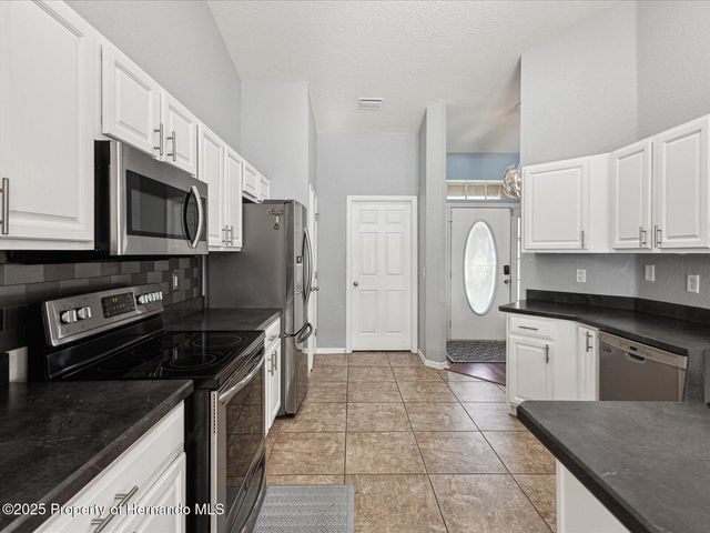 6076 Shiprock Avenue, Spring Hill, FL 34608