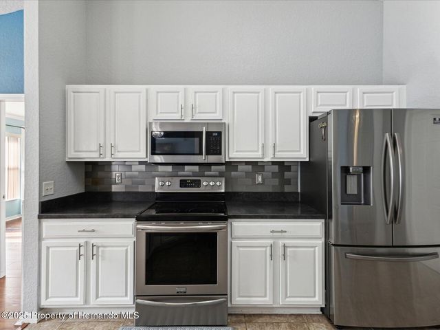 6076 Shiprock Avenue, Spring Hill, FL 34608