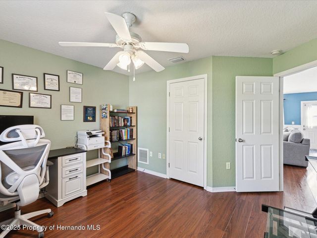 6076 Shiprock Avenue, Spring Hill, FL 34608