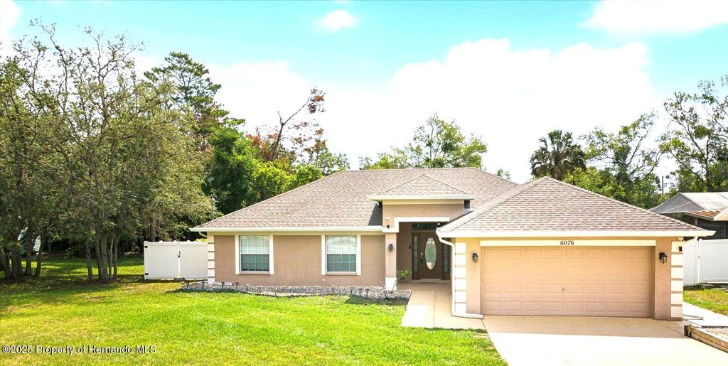 6076 Shiprock Avenue, Spring Hill, FL 34608