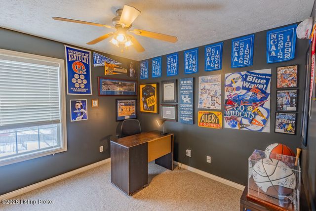 4221 Morgan Jaymes Dr, Louisville, KY 40299