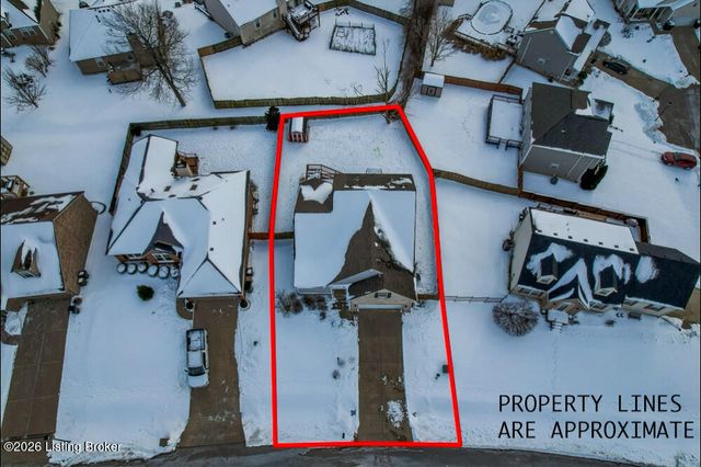 4221 Morgan Jaymes Dr, Louisville, KY 40299