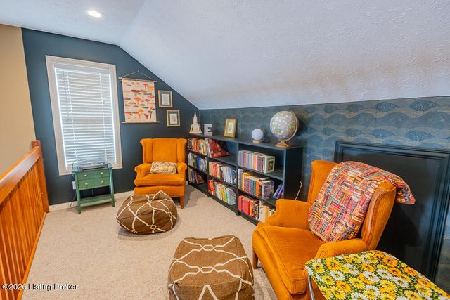 4221 Morgan Jaymes Dr, Louisville, KY 40299