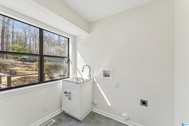 706 BERKLEY DRIVE, Pell City, AL 35128