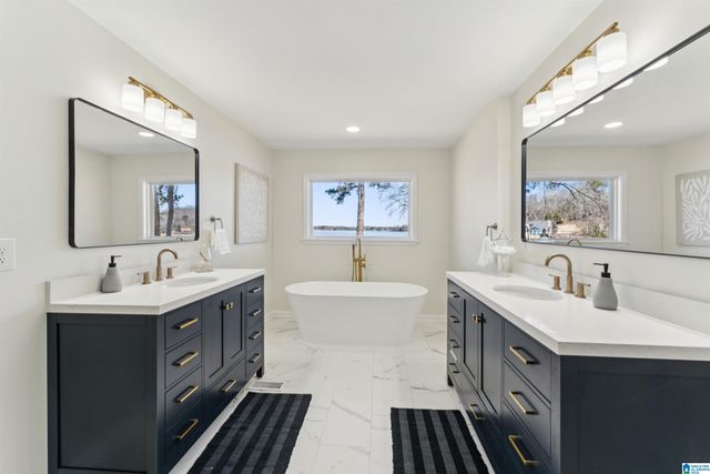 706 BERKLEY DRIVE, Pell City, AL 35128