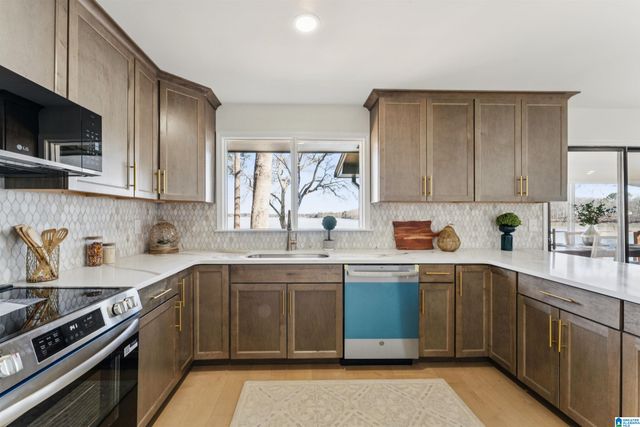 706 BERKLEY DRIVE, Pell City, AL 35128