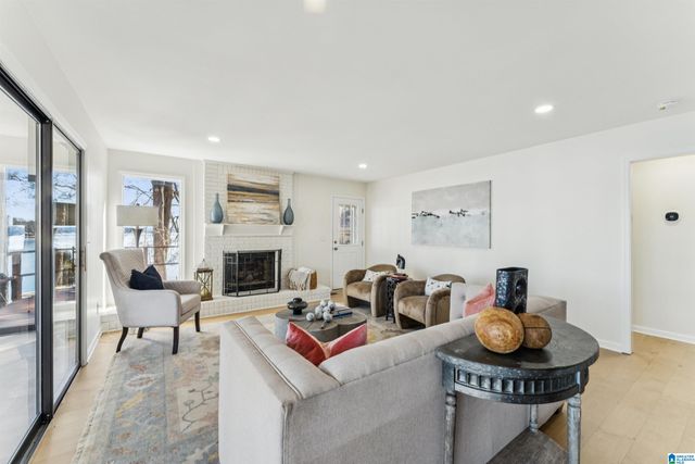 706 BERKLEY DRIVE, Pell City, AL 35128