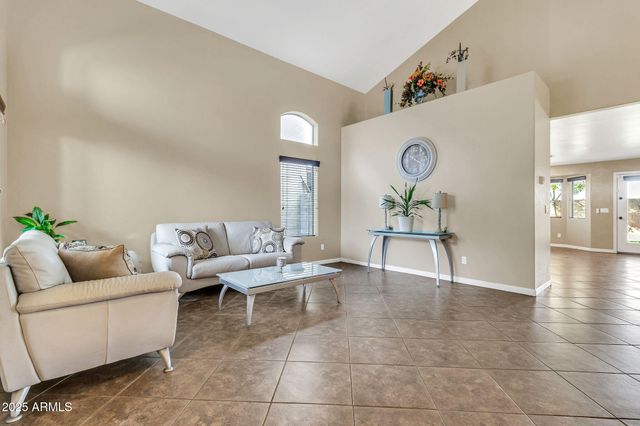 38052 N AMY Lane, San Tan Valley, AZ 85140