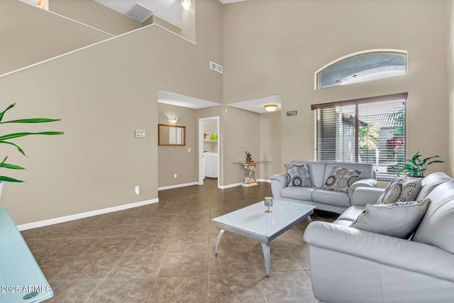 38052 N AMY Lane, San Tan Valley, AZ 85140