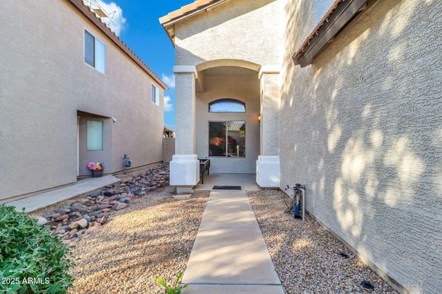 38052 N AMY Lane, San Tan Valley, AZ 85140