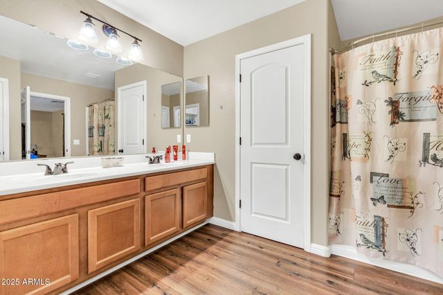 38052 N AMY Lane, San Tan Valley, AZ 85140