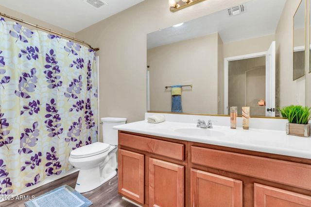 38052 N AMY Lane, San Tan Valley, AZ 85140